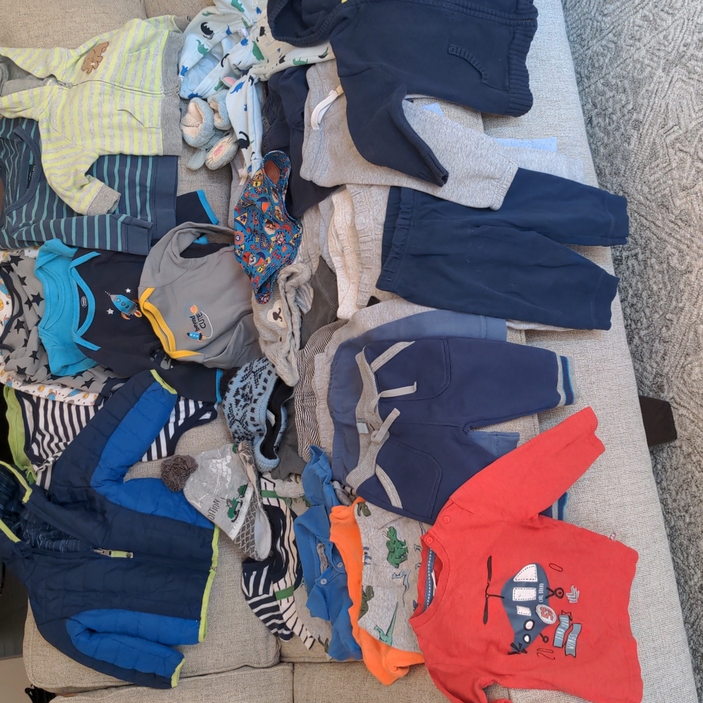 Baby boy bundle lot 6-12 months